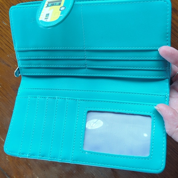 Shag Wear Large Camper Wallet - Picture 3 of 8